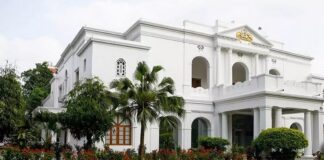 ഡൽഹിയിലെ കേരളാ ഹൗസിൽ ജനറേറ്റർ തകരാറിലായതോടെ വൈദ്യുതി പ്രതിസന്ധി