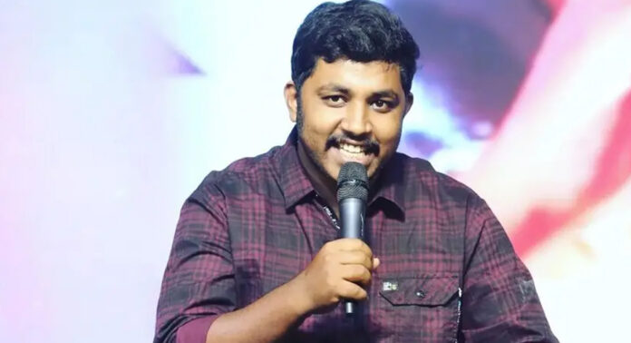 മുഖ്യമന്ത്രിയുടെ പേരിനൊപ്പം സർ എന്ന് പറഞ്ഞില്ല ; മഹേഷ് കുഞ്ഞുമോനെതിരെ സൈബർ ആക്രമണം, മാപ്പുപറഞ്ഞ് താരം മുഖ്യമന്ത്രിയുടെ പേരിനൊപ്പം സർ എന്ന് പറഞ്ഞില്ല ; മഹേഷ് കുഞ്ഞുമോനെതിരെ സൈബർ ആക്രമണം, മാപ്പുപറഞ്ഞ് താരം