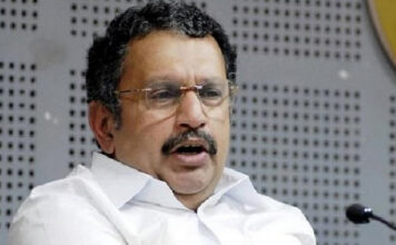 സര്ക്കാര് ആശുപത്രികളിലെ ഭക്ഷണ വിതരണം : ‘കൊടിയും ബാനറും വേണ്ട’ ; കെ മുരളീധരന്