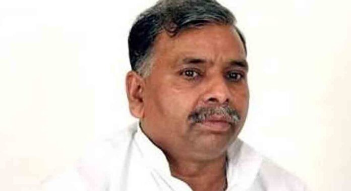 ഏഴാം നിലയിൽ നിന്ന് വീണ് മുൻ മന്ത്രി മരിച്ചു ; അപകടം എംഎൽഎമാർ താമസിക്കുന്ന കെട്ടിടത്തിൽ ഏഴാം നിലയിൽ നിന്ന് വീണ് മുൻ മന്ത്രി മരിച്ചു ; അപകടം എംഎൽഎമാർ താമസിക്കുന്ന കെട്ടിടത്തിൽ