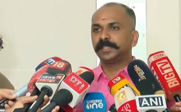 ബിജെപിക്ക് എതിരെ ഗുരുതര ആരോപണവുമായി തൃശ്ശൂർ ജില്ലാ മുൻ ഓഫീസ് സെക്രട്ടറി പി അക്ഷയ്