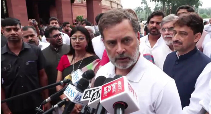 സിജെപി പ്രതിഷേധത്തിന് പിന്തുണയേറുന്നു : പാർലമെന്റിൽ ചർച്ച ആവശ്യപ്പെട്ട് രാഹുൽ ഗാന്ധി സിജെപി പ്രതിഷേധത്തിന് പിന്തുണയേറുന്നു : പാർലമെന്റിൽ ചർച്ച ആവശ്യപ്പെട്ട് രാഹുൽ ഗാന്ധി