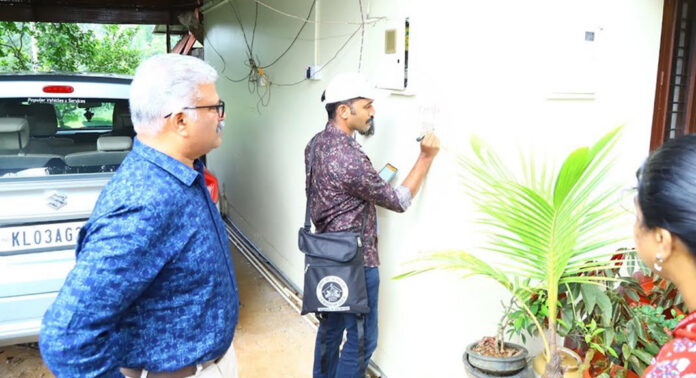 സെന്സസ് ഫീല്ഡ് പ്രവര്ത്തനം ജില്ല കളക്ടര് വിലയിരുത്തി സെന്സസ് ഫീല്ഡ് പ്രവര്ത്തനം ജില്ല കളക്ടര് വിലയിരുത്തി