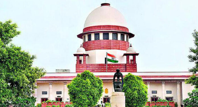 പൗരത്വനിർണയം ; 27 പേരെ വിദേശികളാക്കിയ ഉത്തരവ് സുപ്രീം കോടതി റദ്ദാക്കി പൗരത്വനിർണയം ; 27 പേരെ വിദേശികളാക്കിയ ഉത്തരവ് സുപ്രീം കോടതി റദ്ദാക്കി
