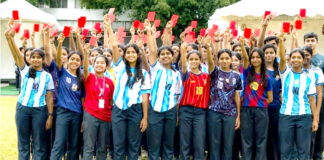 ഓപ്പറേഷൻ തൂഫാൻ പ്രചാരണം : ഏറ്റവുമധികം റെഡ് കാർഡുകൾ ഒരുമിച്ച് ഉയർത്തിക്കാട്ടി കളമശ്ശേരി രാജഗിരി പബ്ലിക് സ്കൂൾ യു.ആർ.എഫ്. ലോക റെക്കോഡ് സ്വന്തമാക്കി