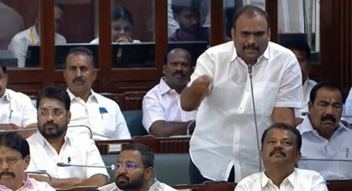 തമിഴ്നാട്ടിലേയ്ക്ക് ലഹരിയെത്തുന്നതിൽ കേരളത്തെ പഴിച്ച് തമിഴ്നാട് എംഎൽഎ തമിഴ്നാട്ടിലേയ്ക്ക് ലഹരിയെത്തുന്നതിൽ കേരളത്തെ പഴിച്ച് തമിഴ്നാട് എംഎൽഎ