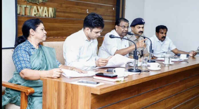 മഴക്കെടുതി: കോട്ടയത്ത് വൈദ്യുതി, ജല വിതരണം പുനസ്ഥാപിക്കൽ വേഗത്തിലാക്കാൻ നിർദേശം മഴക്കെടുതി: കോട്ടയത്ത് വൈദ്യുതി, ജല വിതരണം പുനസ്ഥാപിക്കൽ വേഗത്തിലാക്കാൻ നിർദേശം