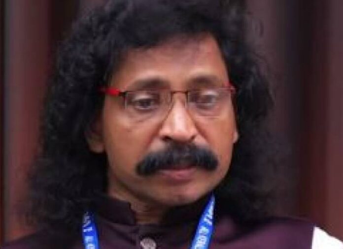 വനിതാ ശിശുക്ഷേമ വകുപ്പിന്റെ പരിപാടിക്കെതിരായ അധിക്ഷേപ പരാമർശം:ഓള് കേരള മെന്സ് അസോസിയേഷന് പ്രസിഡന്റ് വട്ടിയൂര്ക്കാവ് അജിത് കുമാര് അറസ്റ്റില് വനിതാ ശിശുക്ഷേമ വകുപ്പിന്റെ പരിപാടിക്കെതിരായ അധിക്ഷേപ പരാമർശം:ഓള് കേരള മെന്സ് അസോസിയേഷന് പ്രസിഡന്റ് വട്ടിയൂര്ക്കാവ് അജിത് കുമാര് അറസ്റ്റില്