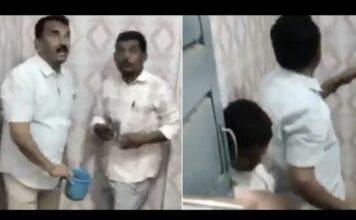 ഓഫീസുകളുടെ ശുചിത്വമില്ലായ്മയിൽ കടുത്ത അമർഷം ; സർക്കാർ ശൗചാലയം സ്വയം കഴുകി വൃത്തിയാക്കി മന്ത്രി