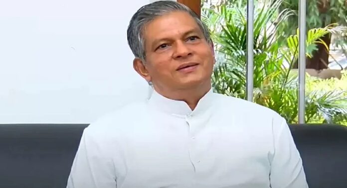 മത്സ്യത്തൊഴിലാളികളെ കാണാതായ സംഭവത്തിൽ മുഖ്യമന്ത്രിക്കും സർക്കാറിനും എതിരെ ആഞ്ഞടിച്ച് യൂജിൻ എച്ച് പെരേര മത്സ്യത്തൊഴിലാളികളെ കാണാതായ സംഭവത്തിൽ മുഖ്യമന്ത്രിക്കും സർക്കാറിനും എതിരെ ആഞ്ഞടിച്ച് യൂജിൻ എച്ച് പെരേര