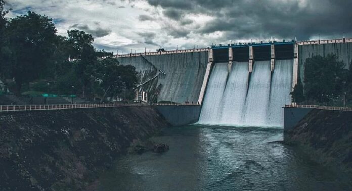 നീരൊഴുക്ക് ശക്തം , നെയ്യാർ അണക്കെട്ടിലെ ഷട്ടറുകൾ വീണ്ടും ഉയർത്തി നീരൊഴുക്ക് ശക്തം , നെയ്യാർ അണക്കെട്ടിലെ ഷട്ടറുകൾ വീണ്ടും ഉയർത്തി