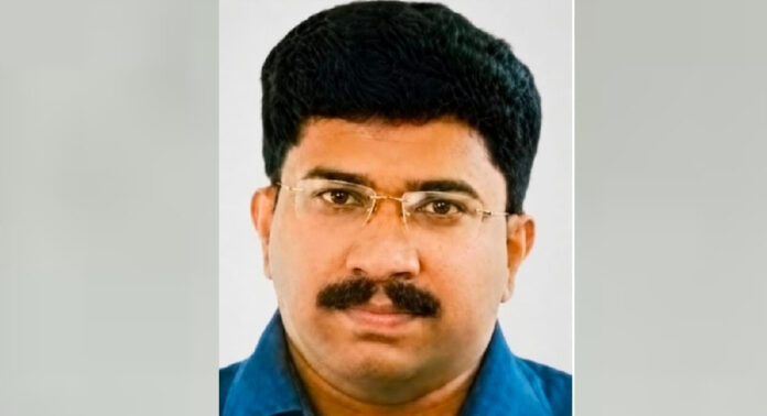 പൂനെയിൽ മൂന്നംഗ മലയാളി കുടുംബം മരിച്ച നിലയിൽ പൂനെയിൽ മൂന്നംഗ മലയാളി കുടുംബം മരിച്ച നിലയിൽ