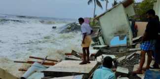 ആലപ്പുഴയിൽ കനത്ത മഴയും കടൽക്ഷോഭവും ; ഒരു വീട് തകർന്നു