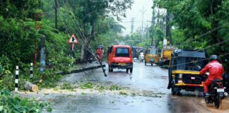 ആലപ്പുഴയിലും ശക്തമായ മഴ ; പല പ്രദേശങ്ങളും വെള്ളക്കെട്ടിൽ ഒറ്റപ്പെട്ടു