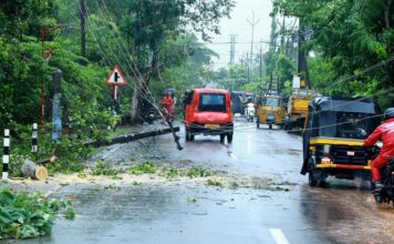 ആലപ്പുഴയിലും ശക്തമായ മഴ ; പല പ്രദേശങ്ങളും വെള്ളക്കെട്ടിൽ ഒറ്റപ്പെട്ടു