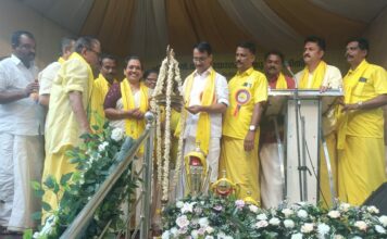 പെരുനാട് ശ്രീനാരായണ ഗുരുദേവ ജയന്തി വിപുലമായി ആഘോഷിച്ചു