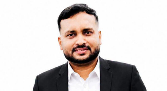 കോന്നി സ്വദേശി ആശിഷ് ജോസഫ് മാത്യു യു.കെയിലെ ടൗൺ കൗൺസിലര് കോന്നി സ്വദേശി ആശിഷ് ജോസഫ് മാത്യു യു.കെയിലെ ടൗൺ കൗൺസിലര്
