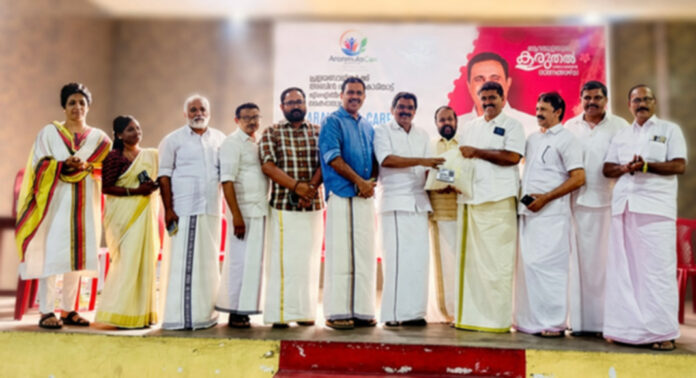 ആറന്മുളയ്ക്ക് അബിൻ വർക്കി എം.എൽ.എയുടെ ഓണസമ്മാനം : 6000 കിറ്റുകൾ വിതരണം ചെയ്തു ആറന്മുളയ്ക്ക് അബിൻ വർക്കി എം.എൽ.എയുടെ ഓണസമ്മാനം : 6000 കിറ്റുകൾ വിതരണം ചെയ്തു