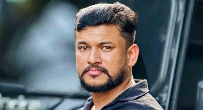 അർജുൻ ആയങ്കിയെ കുറിച്ച് വിവരം നൽകിയത് ഓട്ടോഡ്രൈവർ ; സഹായിച്ചവരിലേക്കും അന്വേഷണം അർജുൻ ആയങ്കിയെ കുറിച്ച് വിവരം നൽകിയത് ഓട്ടോഡ്രൈവർ ; സഹായിച്ചവരിലേക്കും അന്വേഷണം