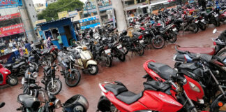ഇരുചക്രവാഹനങ്ങളിൽ പുതിയ സംവിധാനം ; പുക കൂടിയാൽ വാഹനത്തിന്റെ വേഗം കുറയും