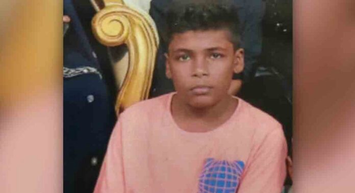 കരുനാഗപ്പള്ളിയിൽ നിന്ന് കാണാതായ ഏഴാം ക്ലാസുകാരൻ ബിലാലിന്റെ മൃതദേഹം കണ്ടെത്തി കരുനാഗപ്പള്ളിയിൽ നിന്ന് കാണാതായ ഏഴാം ക്ലാസുകാരൻ ബിലാലിന്റെ മൃതദേഹം കണ്ടെത്തി