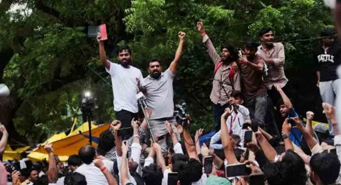 കേന്ദ്രത്തിനെതിരെ കടുപ്പിച്ച് സിജെപി , സെപ്തംബർ 5 ന് ഇന്ത്യാ ഗേറ്റിൽ പ്രതിഷേധം കേന്ദ്രത്തിനെതിരെ കടുപ്പിച്ച് സിജെപി , സെപ്തംബർ 5 ന് ഇന്ത്യാ ഗേറ്റിൽ പ്രതിഷേധം