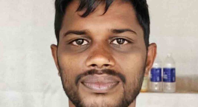 കൊലപാതകശ്രമം, കവർച്ച ഉൾപ്പെടെ നിരവധി കേസുകൾ ; കളമശ്ശേരിയിൽ കുപ്രസിദ്ധ കുറ്റവാളിയെ കാപ്പ നിയമപ്രകാരം കരുതൽ തടങ്കലിലാക്കി കൊലപാതകശ്രമം, കവർച്ച ഉൾപ്പെടെ നിരവധി കേസുകൾ ; കളമശ്ശേരിയിൽ കുപ്രസിദ്ധ കുറ്റവാളിയെ കാപ്പ നിയമപ്രകാരം കരുതൽ തടങ്കലിലാക്കി