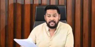 കർണാടകയിൽ കോൺഗ്രസ് സർക്കാരിന് തിരിച്ചടി ; മന്ത്രി ബി നാഗേന്ദ്ര രാജിവെച്ചു