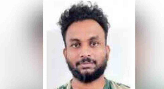രാത്രി തുടർച്ചയായി പവർകട്ട് ; പ്രകോപിതനായി കെഎസ്ഇബി ഓഫീസിലെത്തി അതിക്രമം കാട്ടി യുവാവ് രാത്രി തുടർച്ചയായി പവർകട്ട് ; പ്രകോപിതനായി കെഎസ്ഇബി ഓഫീസിലെത്തി അതിക്രമം കാട്ടി യുവാവ്