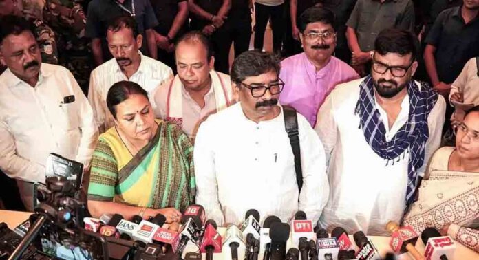 റദ്ദാക്കിയ 44 ജെപിഎസ്സി, ജെഎസ്എസ്സി പരീക്ഷകളുടെ ലിസ്റ്റ് പുറത്തുവിട്ട് ജാർഖണ്ഡ് സർക്കാർ റദ്ദാക്കിയ 44 ജെപിഎസ്സി, ജെഎസ്എസ്സി പരീക്ഷകളുടെ ലിസ്റ്റ് പുറത്തുവിട്ട് ജാർഖണ്ഡ് സർക്കാർ