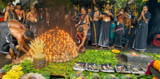 പിതൃസ്മരണ നിറഞ്ഞ് കർക്കിടക വാവ് : കല്ലേലി കാവിൽ 1001 മുറുക്കാൻ സമർപ്പണവും വാവൂട്ടും നടന്നു