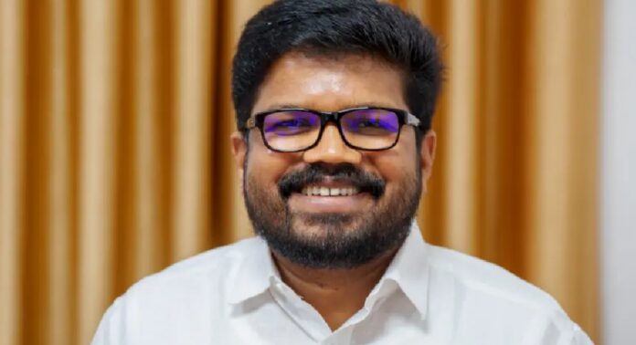 പാലത്തായ് പോക്സോ കേസിൽ പ്രതി പത്മരാജന് ജാമ്യം ലഭിച്ചത് പ്രോസിക്യൂഷന്റെ ഒത്തുകളി കൊണ്ടെന്ന് സിപിഎം കണ്ണൂർ ജില്ലാ സെക്രട്ടറി കെ കെ രാഗേഷ് പാലത്തായ് പോക്സോ കേസിൽ പ്രതി പത്മരാജന് ജാമ്യം ലഭിച്ചത് പ്രോസിക്യൂഷന്റെ ഒത്തുകളി കൊണ്ടെന്ന് സിപിഎം കണ്ണൂർ ജില്ലാ സെക്രട്ടറി കെ കെ രാഗേഷ്
