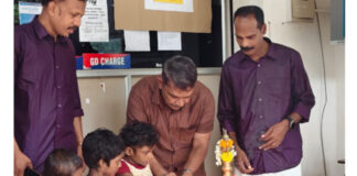 മൂഴിയാര് പോലീസ് സ്റ്റേഷനിലെ ഓണാഘോഷത്തില് വിശിഷ്ടാതിഥികളായത് കൊച്ചാണ്ടി ഉന്നതി നിവാസികള്