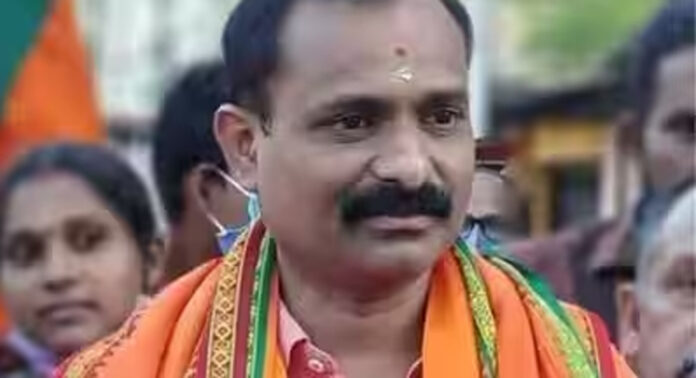 ‘മേയര് കെയര് പദ്ധതി’ യുടെ പേരില് വന് തട്ടിപ്പ് ; തിരുവനന്തപുരം കോര്പറേഷനെതിരെ അഴിമതി ആരോപണവുമായി എല്ഡിഎഫ് ‘മേയര് കെയര് പദ്ധതി’ യുടെ പേരില് വന് തട്ടിപ്പ് ; തിരുവനന്തപുരം കോര്പറേഷനെതിരെ അഴിമതി ആരോപണവുമായി എല്ഡിഎഫ്