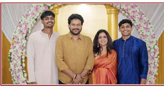 പൊന്നാനിയിൽ നിന്ന് നേപ്പാളിലേക്ക് തീർഥയാത്ര പോയ നാലംഗ കുടുംബത്തെ കാണാനില്ല പൊന്നാനിയിൽ നിന്ന് നേപ്പാളിലേക്ക് തീർഥയാത്ര പോയ നാലംഗ കുടുംബത്തെ കാണാനില്ല