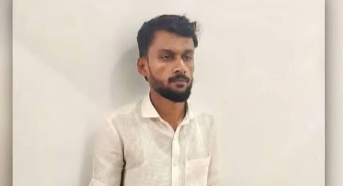 കാസർഗോഡ് എംഡിഎംഎ കേസ് ; 2 മാസത്തിനിടെ റിയയുടെ അക്കൗണ്ടിൽ നടന്നത് 49 ലക്ഷത്തിന്റെ ഇടപാട് കാസർഗോഡ് എംഡിഎംഎ കേസ് ; 2 മാസത്തിനിടെ റിയയുടെ അക്കൗണ്ടിൽ നടന്നത് 49 ലക്ഷത്തിന്റെ ഇടപാട്