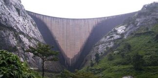 തമിഴ്നാടിന് വെള്ളം കിട്ടിയാൽ കേരളത്തിനും കൂടി പ്രയോജനം ലഭിക്കുമെന്നും ഊർജമന്ത്രി