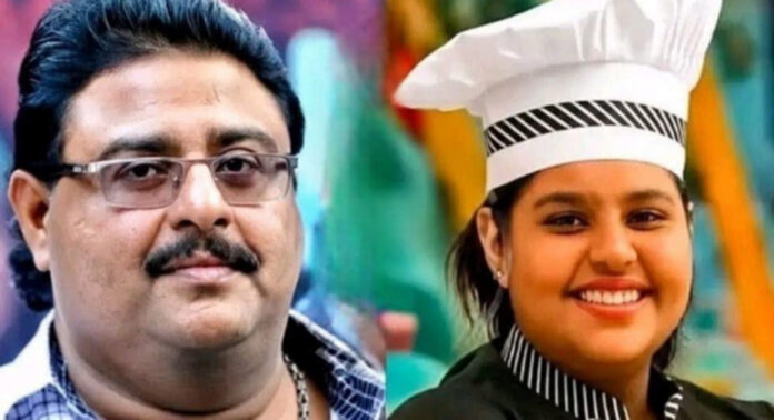 നൗഷാദ് ഇന്നും ജീവിക്കുന്നു : മകളിലൂടെ …… നൗഷാദ് ഇന്നും ജീവിക്കുന്നു : മകളിലൂടെ ……
