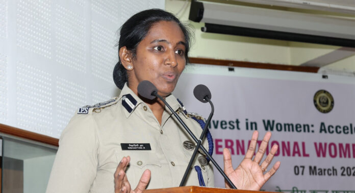 ഓപ്പറേഷന് തൂഫാന് ; ഐജി ആര്. നിശാന്തിനിക്ക് സംസ്ഥാന നോഡല് ഓഫീസറുടെ ചുമതല ഓപ്പറേഷന് തൂഫാന് ; ഐജി ആര്. നിശാന്തിനിക്ക് സംസ്ഥാന നോഡല് ഓഫീസറുടെ ചുമതല