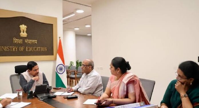 എൻടിഎ പരീക്ഷാ സംഘം അഴിച്ചുപണിയാൻ കേന്ദ്രം എൻടിഎ പരീക്ഷാ സംഘം അഴിച്ചുപണിയാൻ കേന്ദ്രം