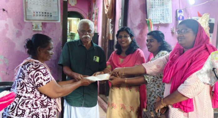 ഓണാഘോഷം ഒഴിവാക്കി പ്രളയബാധിതർക്ക് ആശ്വാസമേകി റാന്നി പാലച്ചുവട് എസ്.എൻ.റ്റി യു.പി.സ്കൂൾ ഓണാഘോഷം ഒഴിവാക്കി പ്രളയബാധിതർക്ക് ആശ്വാസമേകി റാന്നി പാലച്ചുവട് എസ്.എൻ.റ്റി യു.പി.സ്കൂൾ