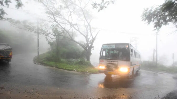 അതിശക്തമായ മഴ : കണ്ണൂരിൽ നിന്ന് വയനാട്ടിലേക്കുള്ള യാത്ര നിയന്ത്രിക്കും അതിശക്തമായ മഴ : കണ്ണൂരിൽ നിന്ന് വയനാട്ടിലേക്കുള്ള യാത്ര നിയന്ത്രിക്കും