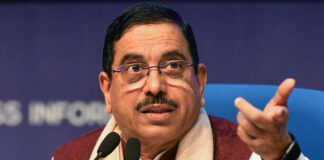 50 ജീവനക്കാരെ പുറത്താക്കി എൻ.ടി.എ. ; നിലവിലുള്ള രീതികളിൽ പൂർണമായ മാറ്റങ്ങൾ വരുത്തും : വിദ്യാഭ്യാസമന്ത്രി
