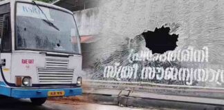 തിരുവനന്തപുരത്ത് പ്രിയദർശിനി ബസുകൾക്ക് നേരെ കല്ലേറ്