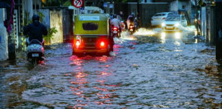 കനത്ത മഴയും വെള്ളപ്പൊക്കവും : സംസ്ഥാനത്തെ നാശനഷ്ടങ്ങൾ ഇന്ന് മന്ത്രിസഭാ യോഗം വിലയിരുത്തും