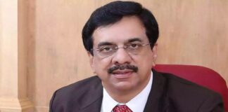 സ്വാതന്ത്ര്യദിനാഘോഷത്തിൽ പങ്കെടുക്കാത്ത വിദ്യാർഥികൾ പാകിസ്താനിലേക്ക് പോകണമെന്ന വിവാദ പരാമർശത്തിൽ ഖേദം പ്രകടിപ്പിച്ച് സ്കൂൾ ചെയർമാൻ രാജു ഡേവിസ്