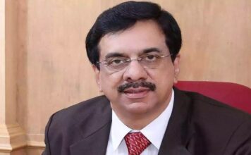 സ്വാതന്ത്ര്യദിനാഘോഷത്തിൽ പങ്കെടുക്കാത്ത വിദ്യാർഥികൾ പാകിസ്താനിലേക്ക് പോകണമെന്ന വിവാദ പരാമർശത്തിൽ ഖേദം പ്രകടിപ്പിച്ച് സ്കൂൾ ചെയർമാൻ രാജു ഡേവിസ്