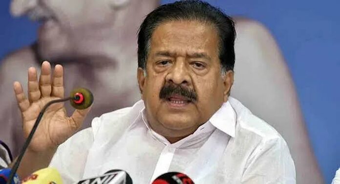 കെപിസിസി അധ്യക്ഷ പദവിയിലേക്ക് മുഴുവൻ സമയ നേതാവ് വേണമെന്ന ആവശ്യവുമായി രമേശ് ചെന്നിത്തല കെപിസിസി അധ്യക്ഷ പദവിയിലേക്ക് മുഴുവൻ സമയ നേതാവ് വേണമെന്ന ആവശ്യവുമായി രമേശ് ചെന്നിത്തല