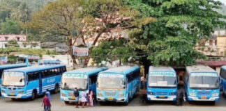 കോടതി ഉത്തരവിന് പുല്ലുവില – റാന്നിയിൽ സ്വകാര്യ ബസുകളുടെ സര്വീസ് തോന്നിയപടി : യാത്രക്കാരോട് അപമര്യാദയായി പെരുമാറുന്നതായും പരാതി