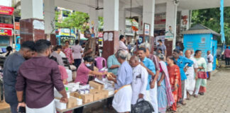റാന്നിയിലെ പ്രളയബാധിത പ്രദേശങ്ങളില് സി.പി.എം മെഡിക്കല് ക്യാമ്പ് നടത്തി